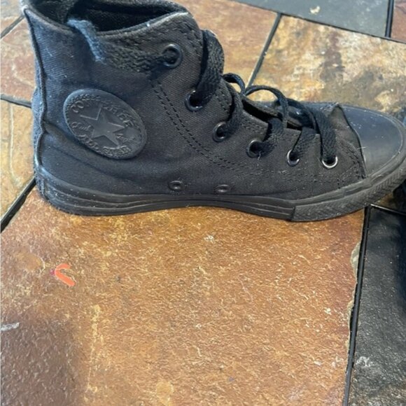 Converse Black Kids High-Top Sneakers size 1 - Picture 7 of 12